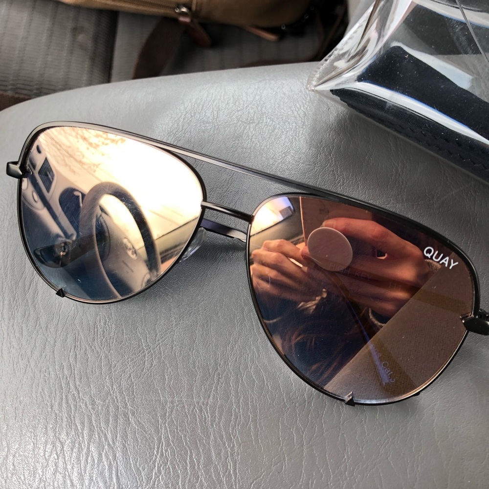 Quay Australia x Desi High Key Rose Gold Sunnies